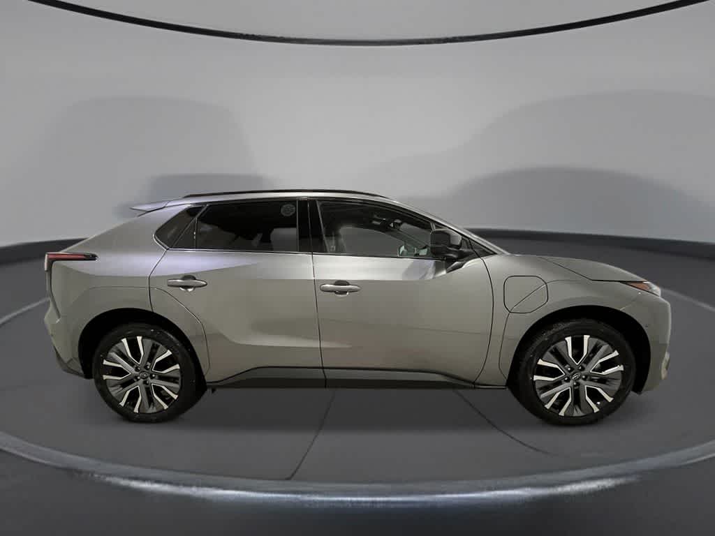 Thumbnail: 2026 Subaru Solterra - 6