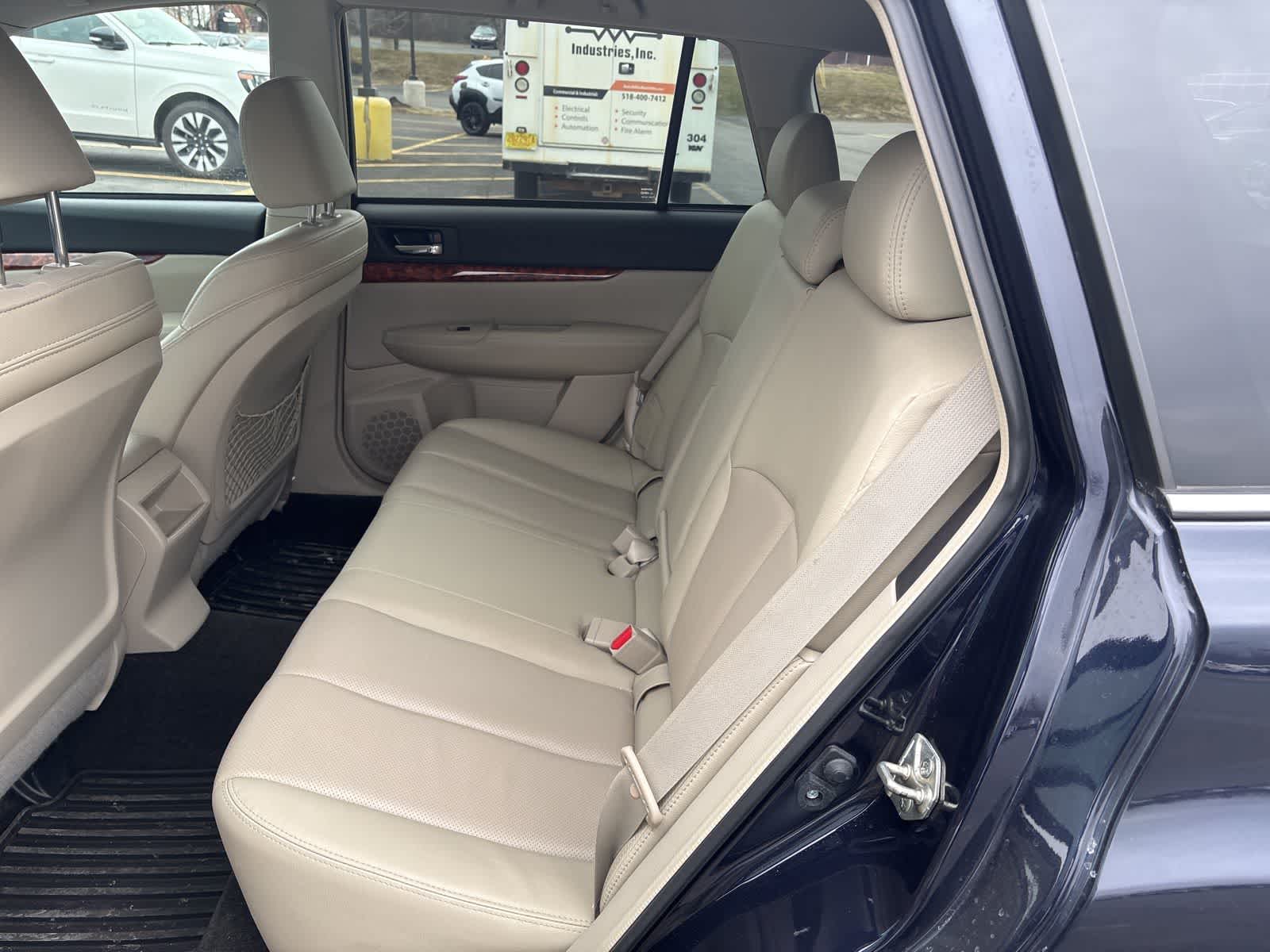 Thumbnail: 2012 Subaru Outback - 8