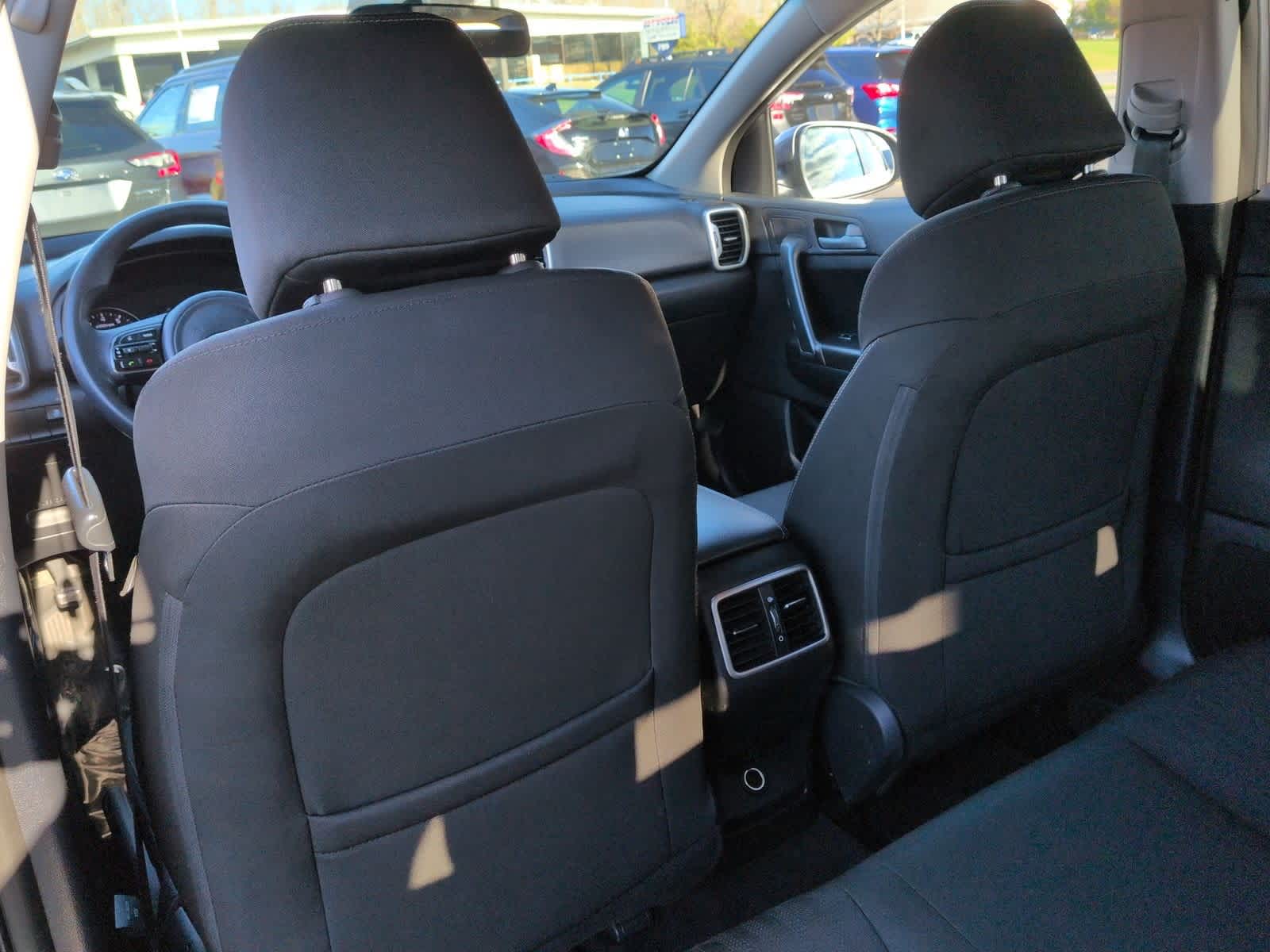 Thumbnail: 2017 Kia Sportage - 19