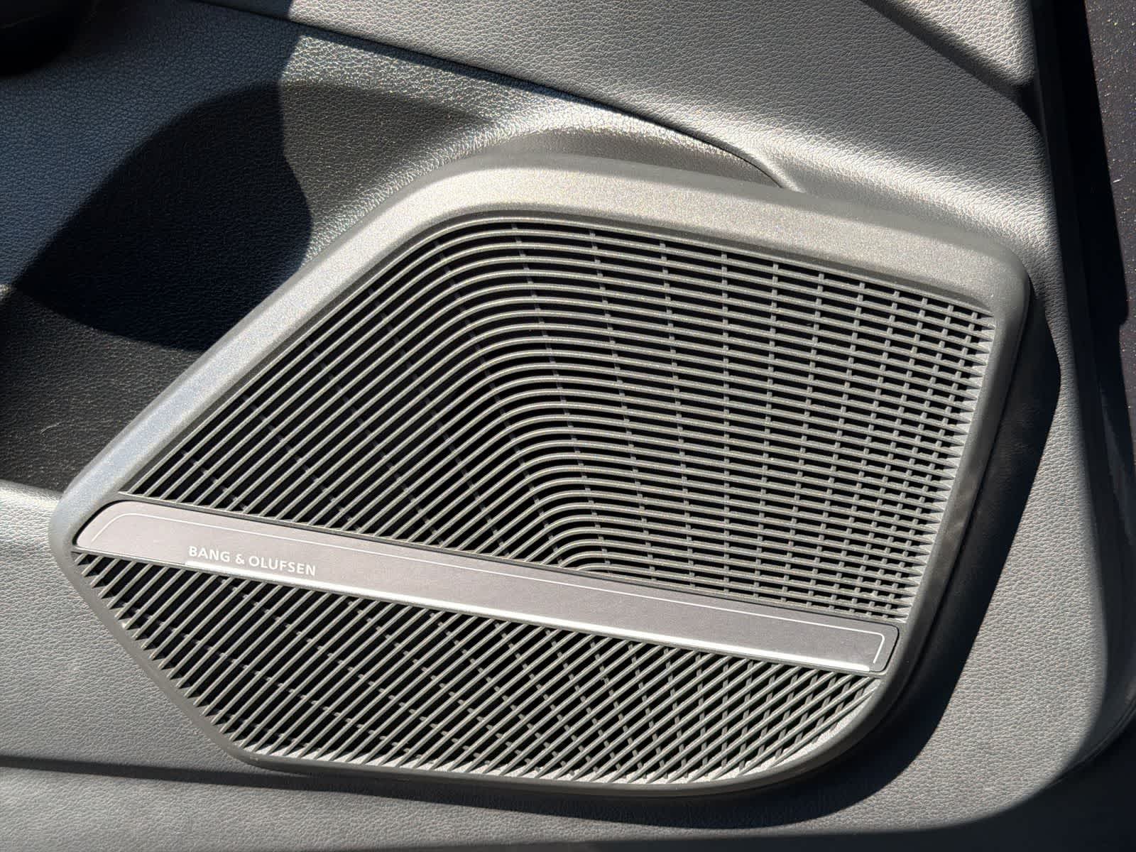 Thumbnail: 2023 Audi Q5 - 32