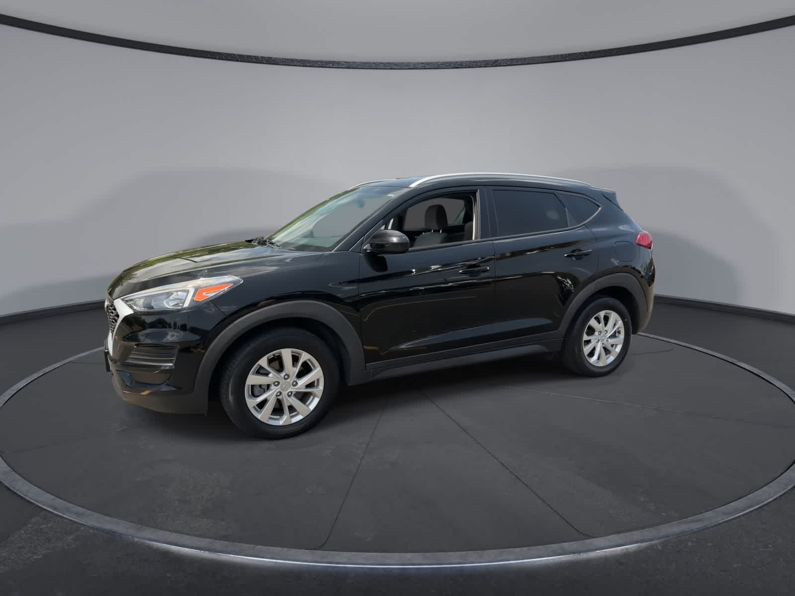 Thumbnail: 2019 Hyundai Tucson - 4