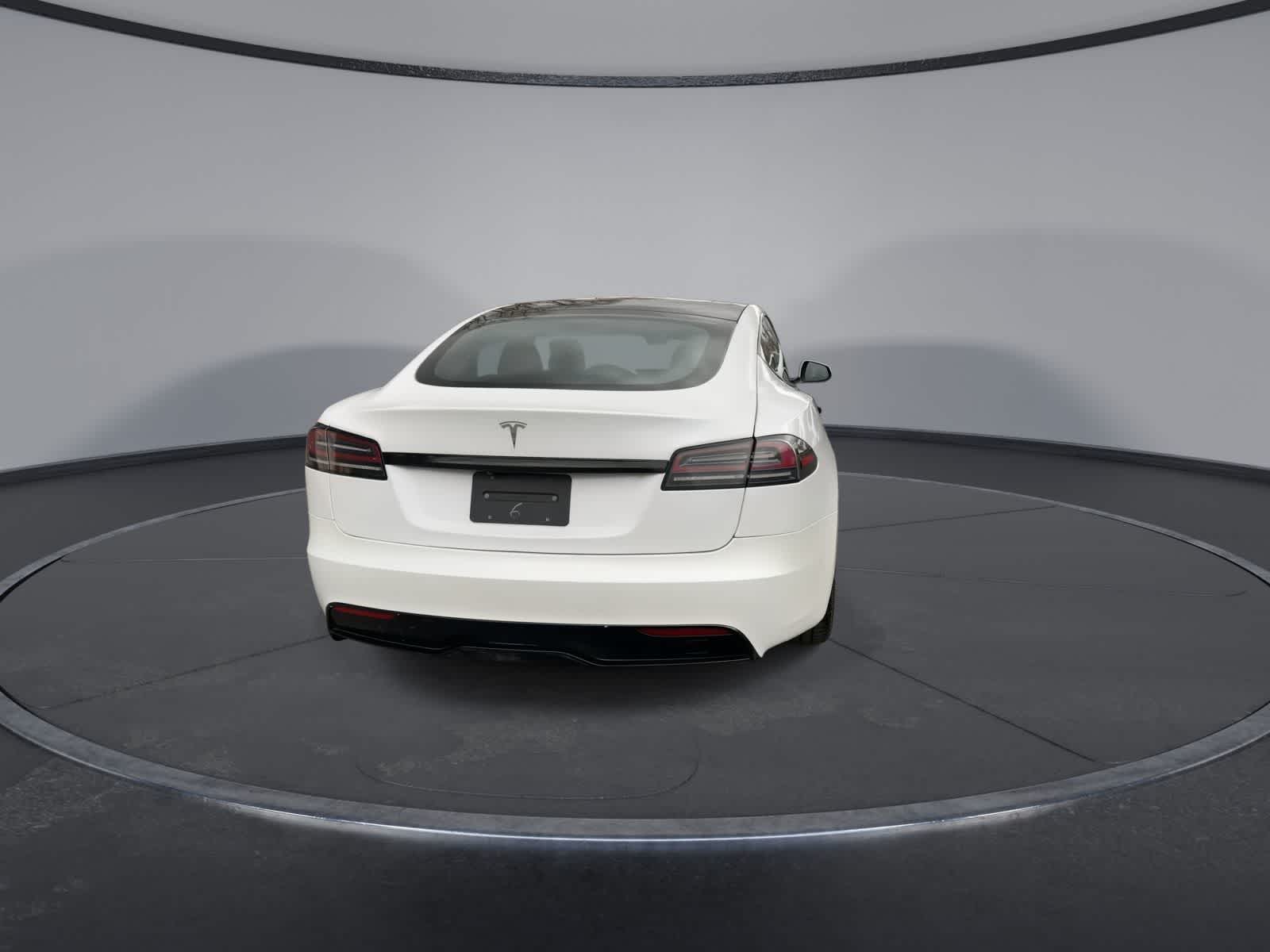 Thumbnail: 2022 Tesla Model S - 7