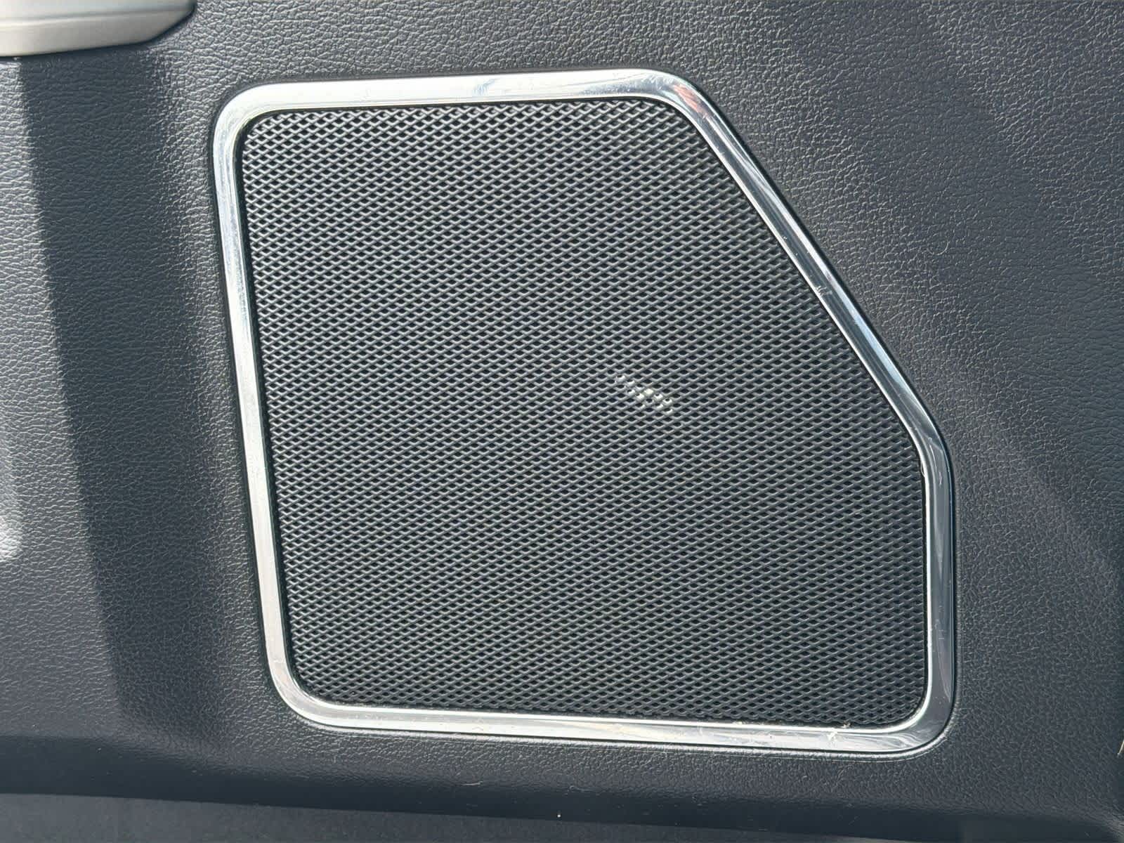 Thumbnail: 2015 Ford F-150 - 31