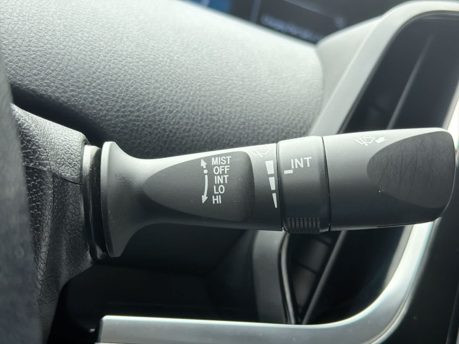 Thumbnail: 2022 Toyota Prius Prime - 26