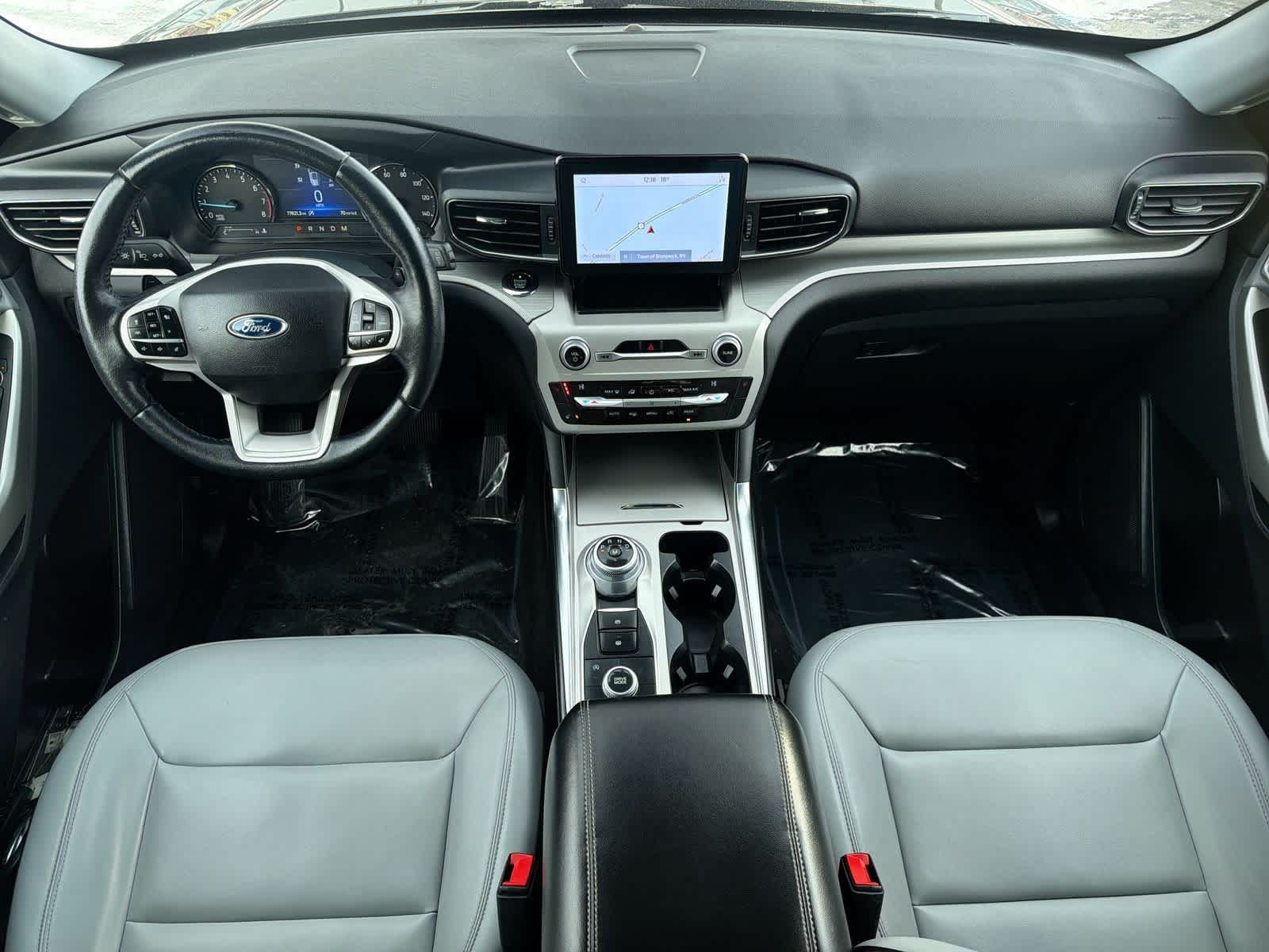 Thumbnail: 2021 Ford Explorer - 16