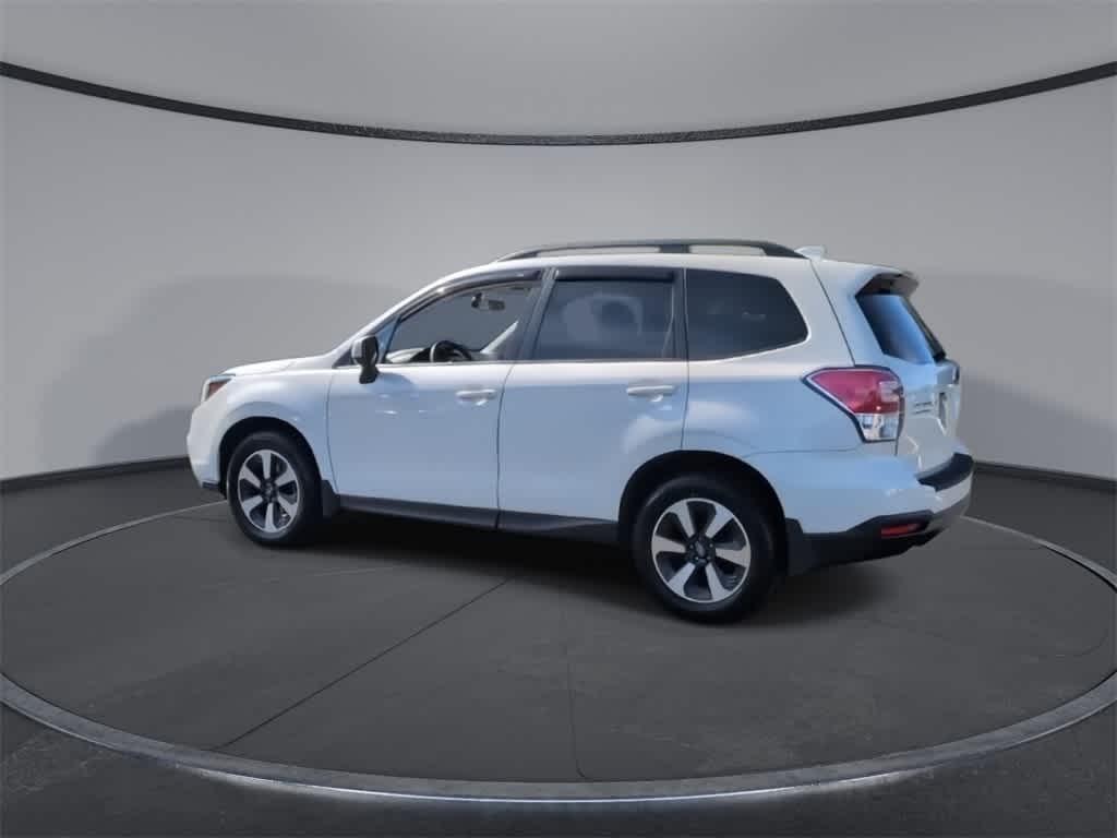 Thumbnail: 2018 Subaru Forester - 6