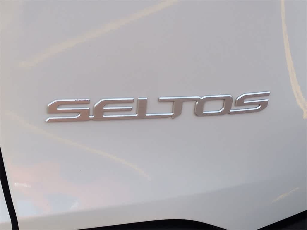 Thumbnail: 2024 Kia Seltos - 13