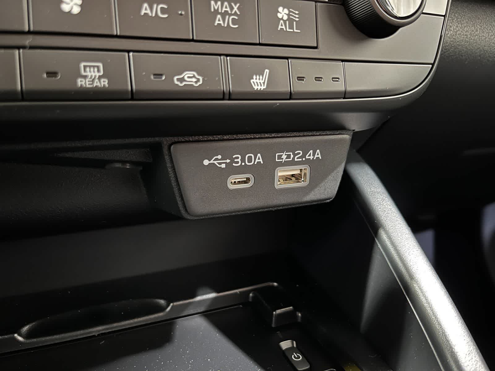 Thumbnail: 2026 Subaru Outback - 22