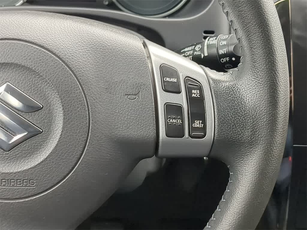 Thumbnail: 2013 Suzuki SX4 - 25