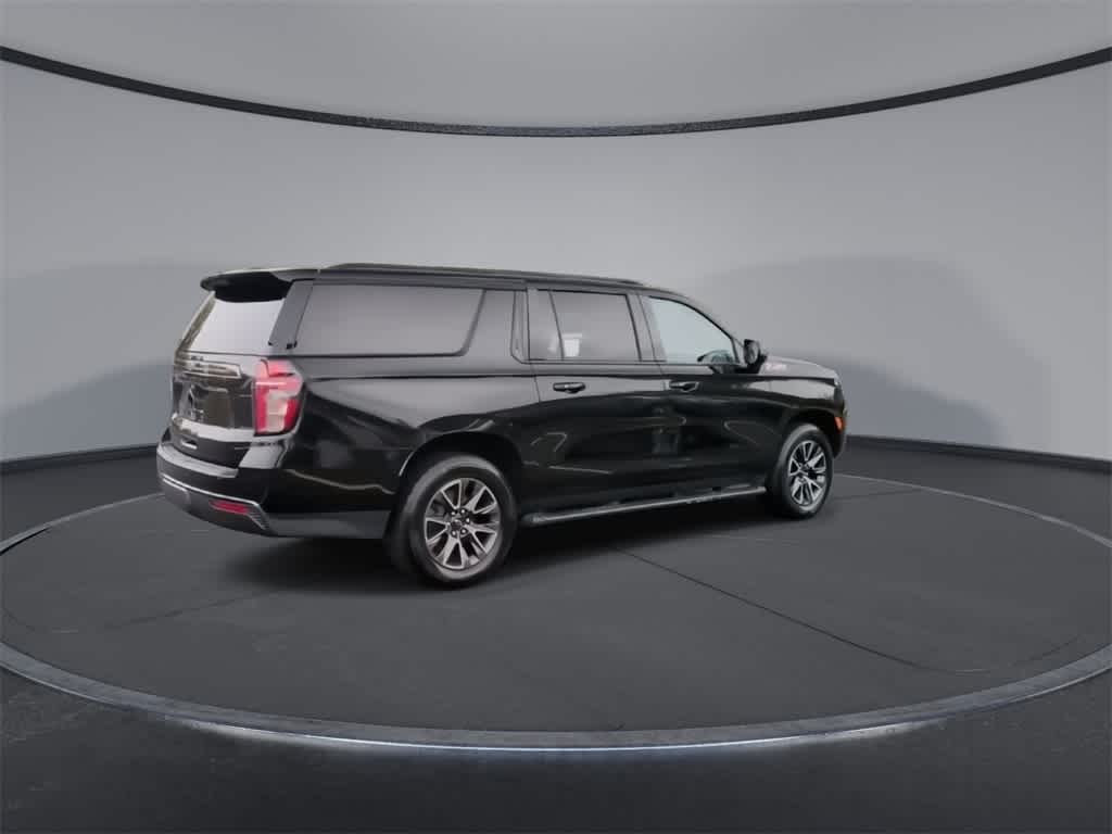 Thumbnail: 2021 Chevrolet Suburban - 8