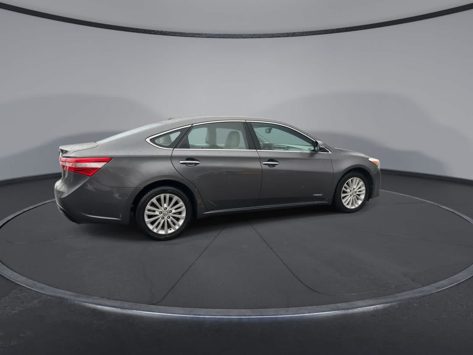 Thumbnail: 2014 Toyota Avalon - 8