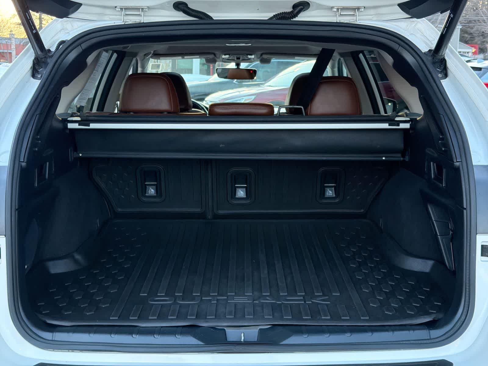 Thumbnail: 2020 Subaru Outback - 37