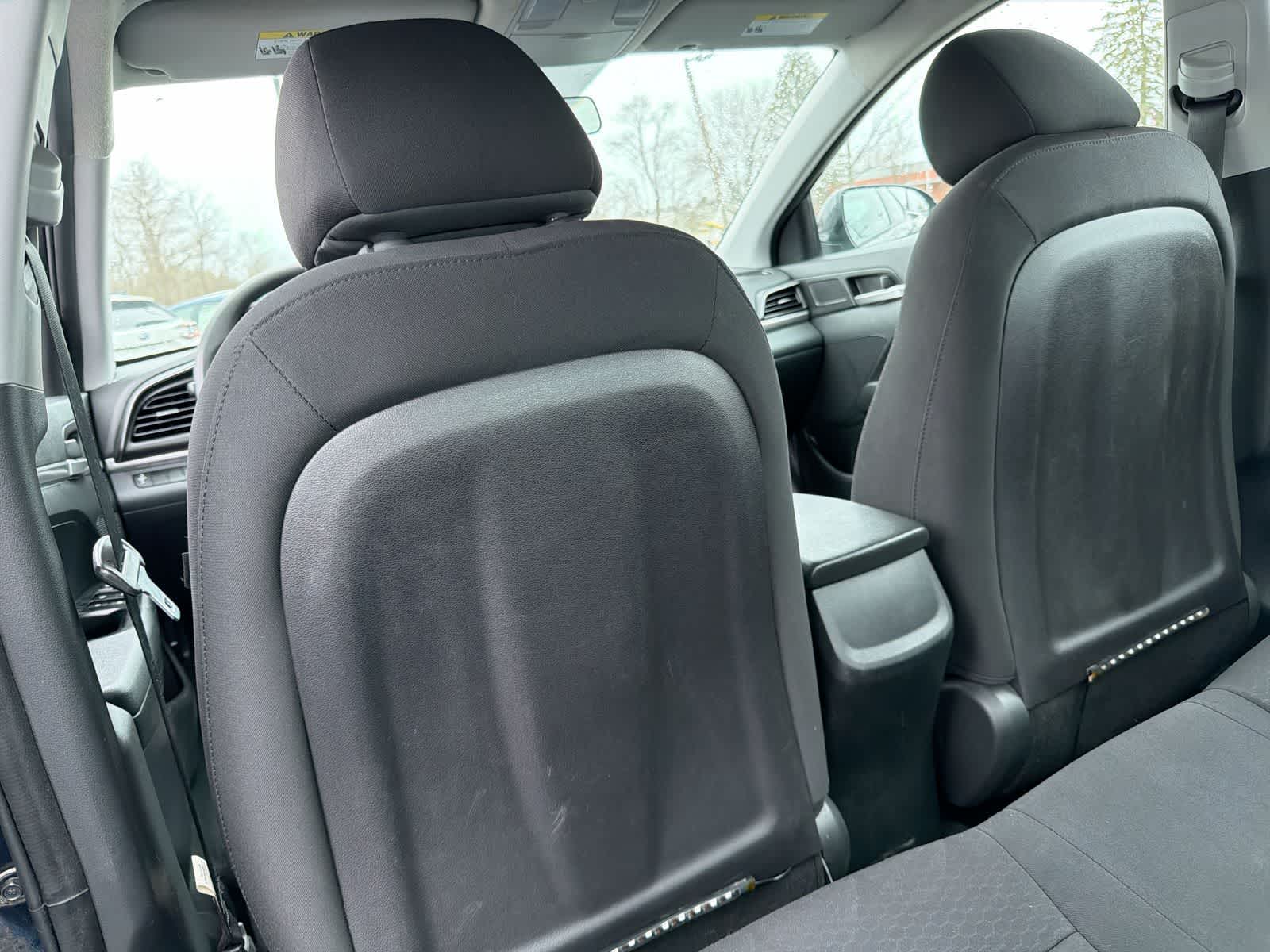 Thumbnail: 2019 Hyundai Elantra - 19