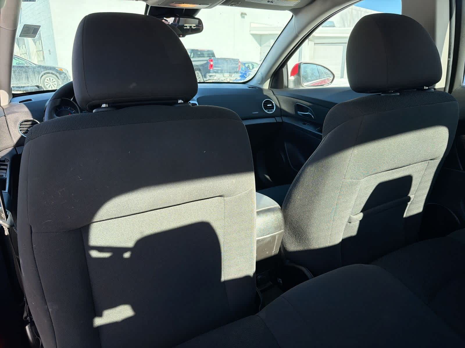 Thumbnail: 2016 Chevrolet Cruze - 19