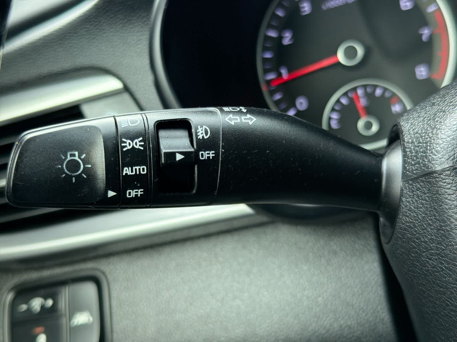 Thumbnail: 2019 Kia Optima - 29