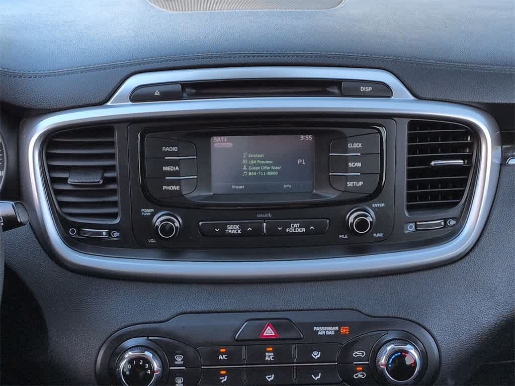 Thumbnail: 2016 Kia Sorento - 28