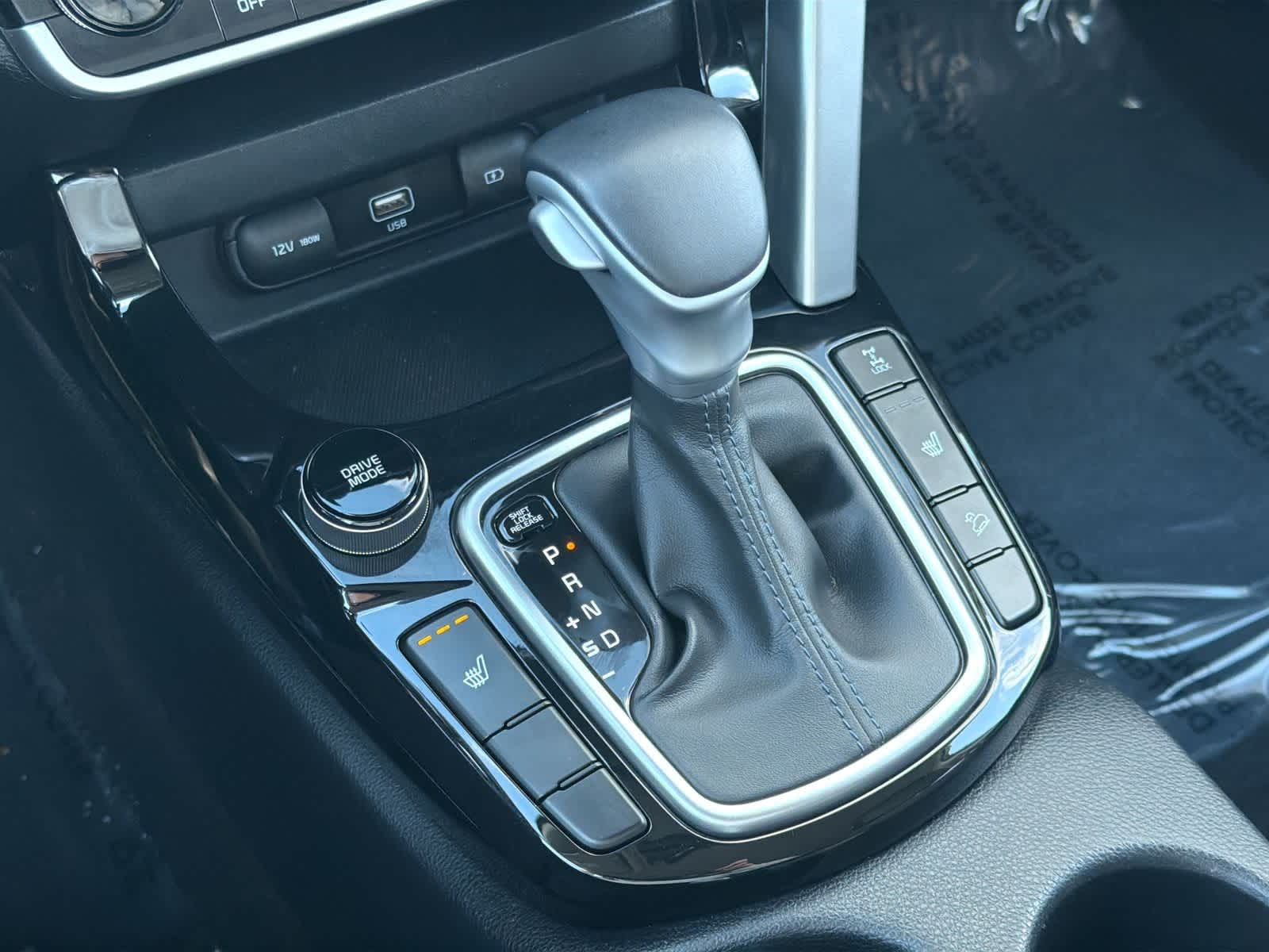 Thumbnail: 2023 Kia Seltos - 32