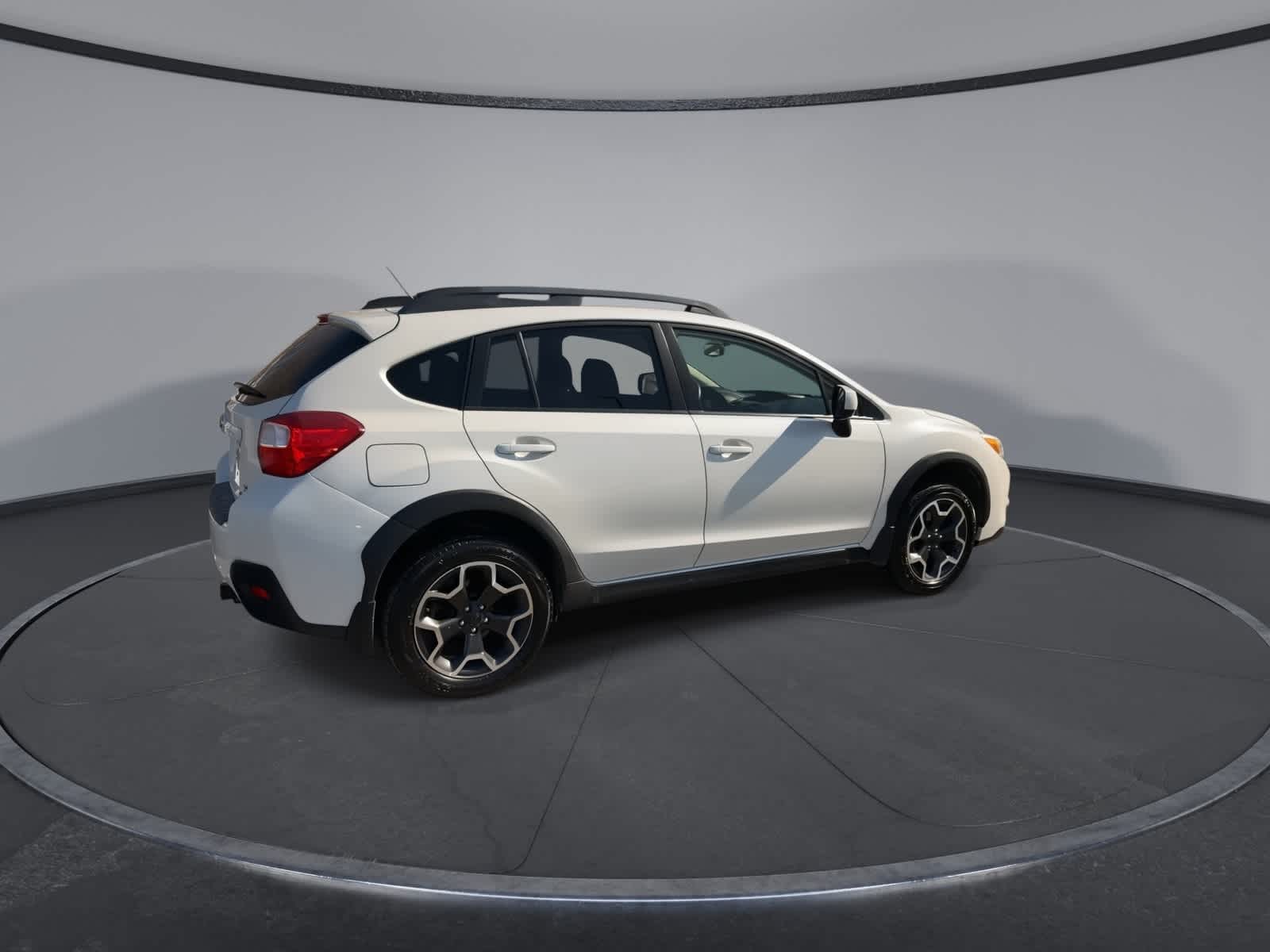 Thumbnail: 2014 Subaru XV Crosstrek - 8