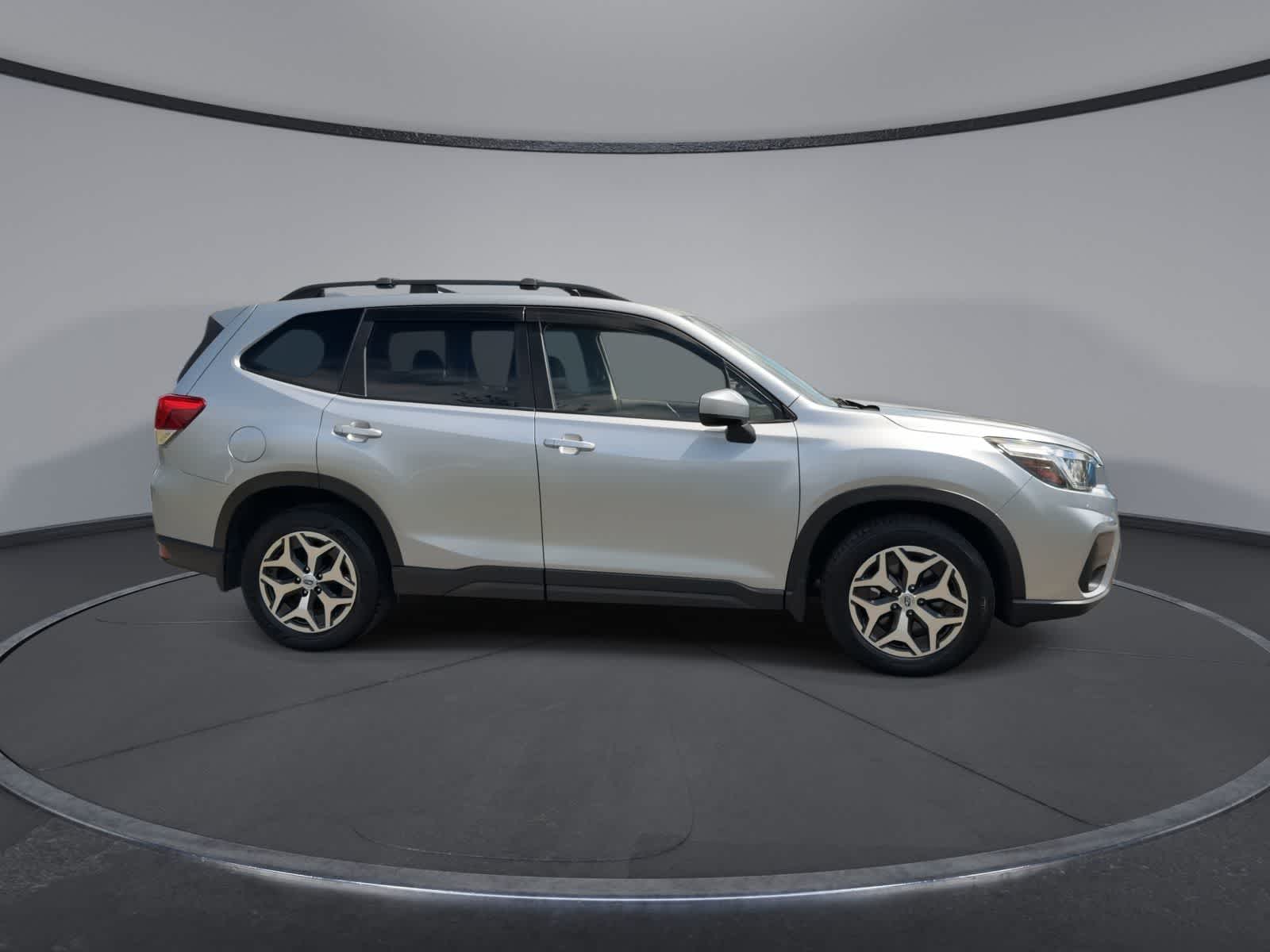 Thumbnail: 2020 Subaru Forester - 9