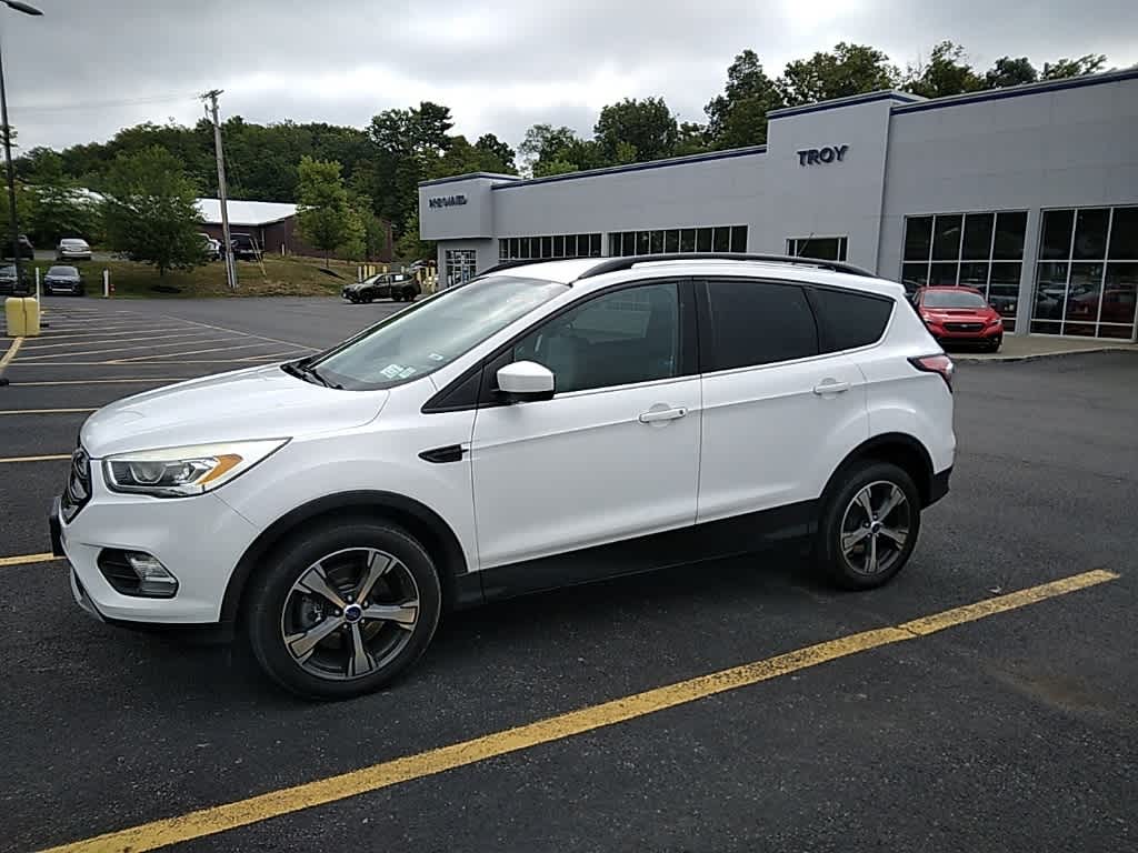 Thumbnail: 2017 Ford Escape - 1
