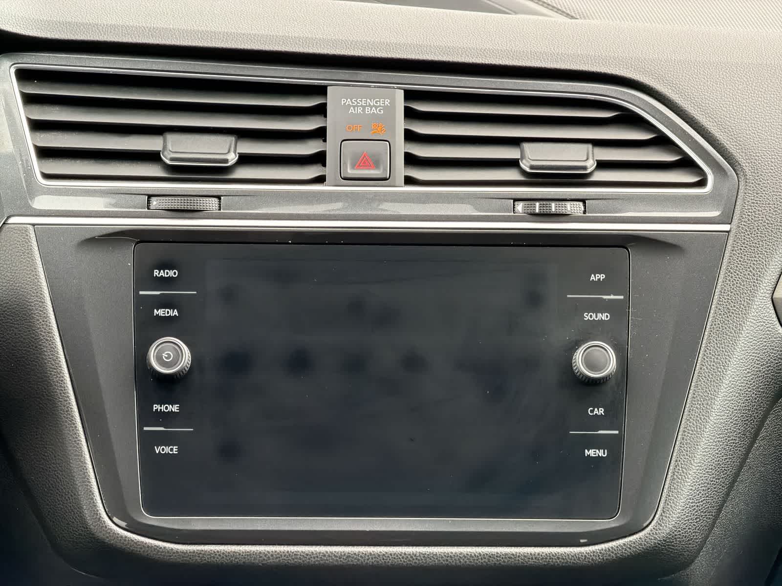 Thumbnail: 2019 Volkswagen Tiguan - 28