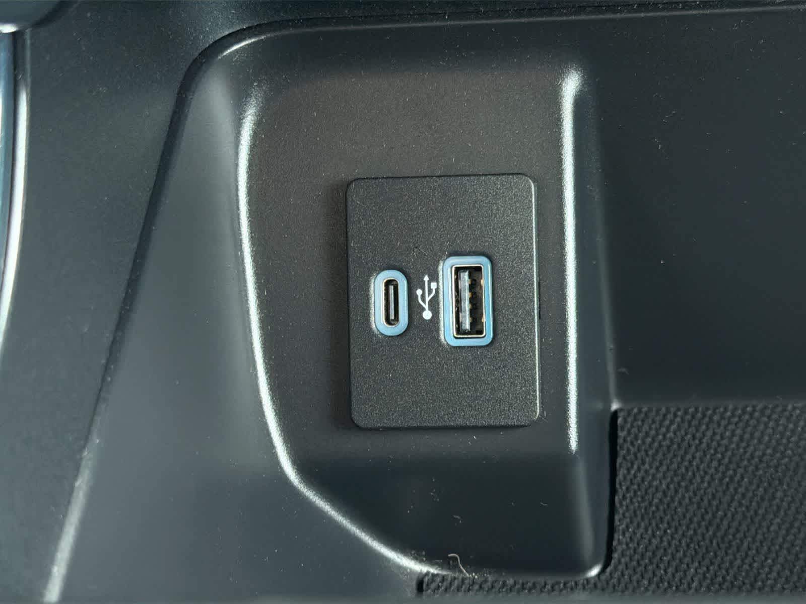 Thumbnail: 2023 Ford F-150 - 32