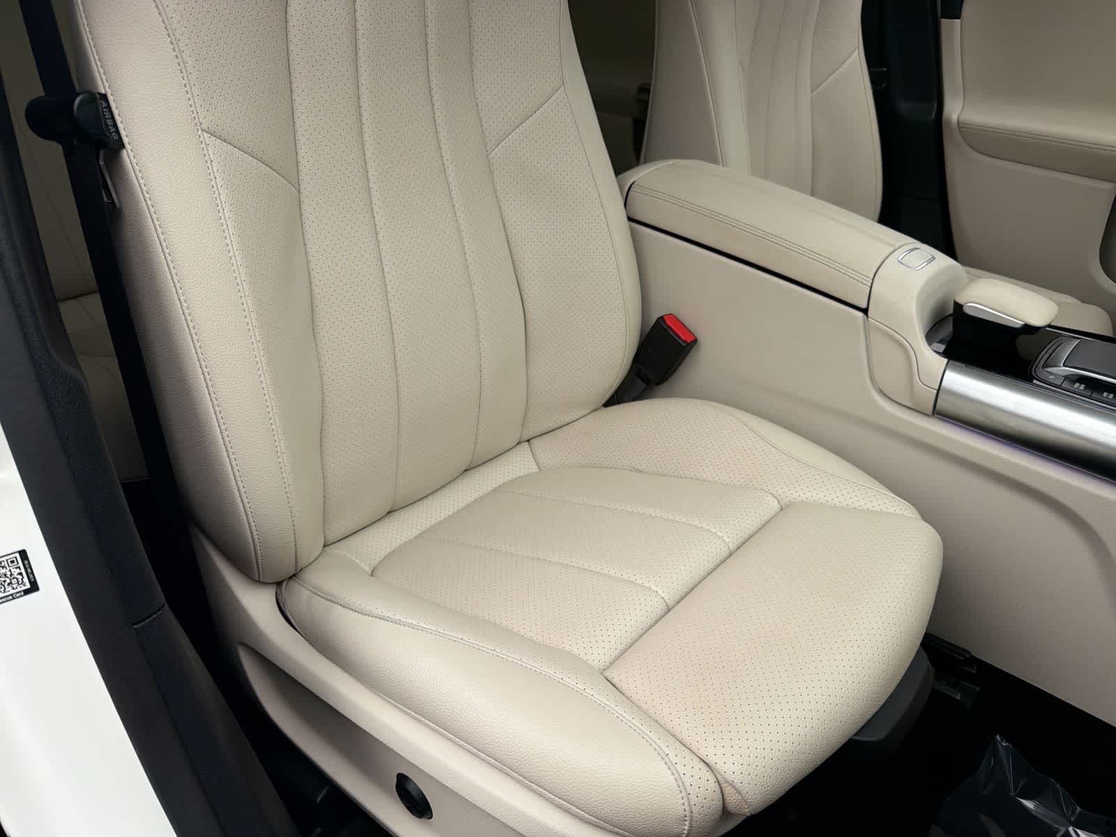 Thumbnail: 2021 Mercedes-Benz GLA - 23