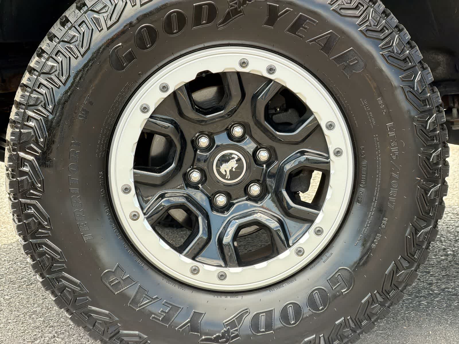 Thumbnail: 2022 Ford Bronco - 14