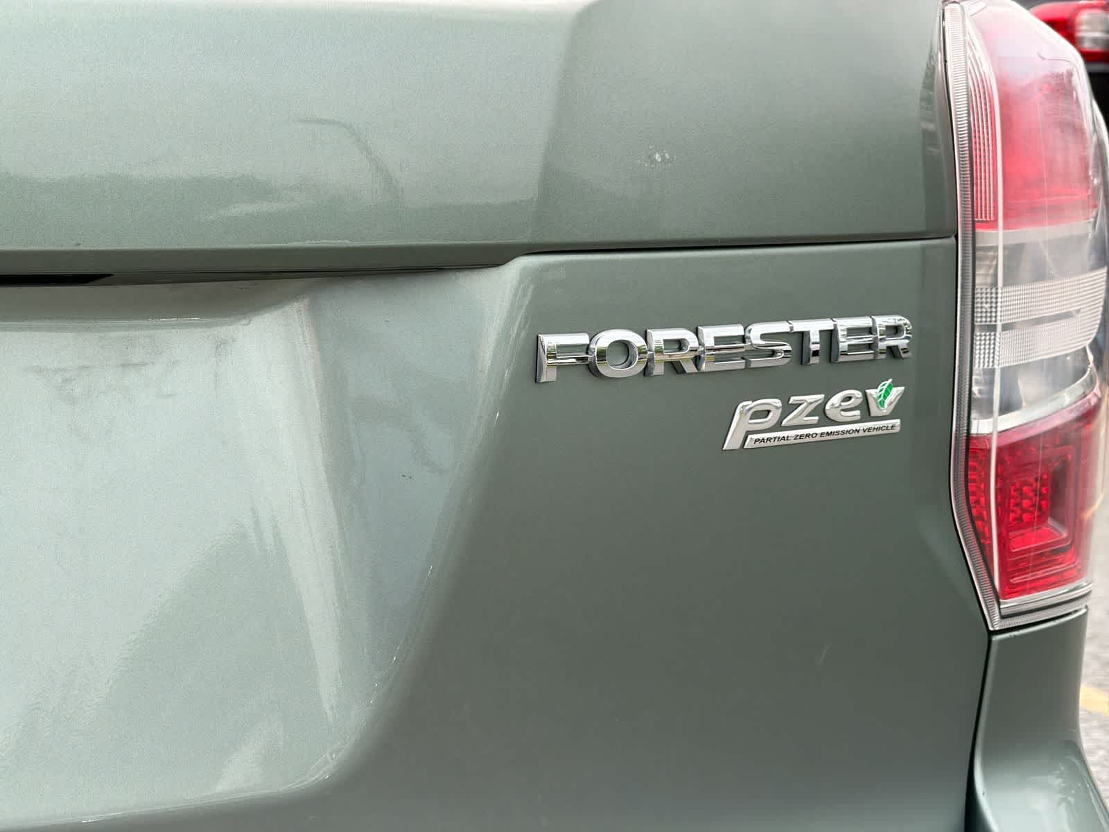 Thumbnail: 2015 Subaru Forester - 13