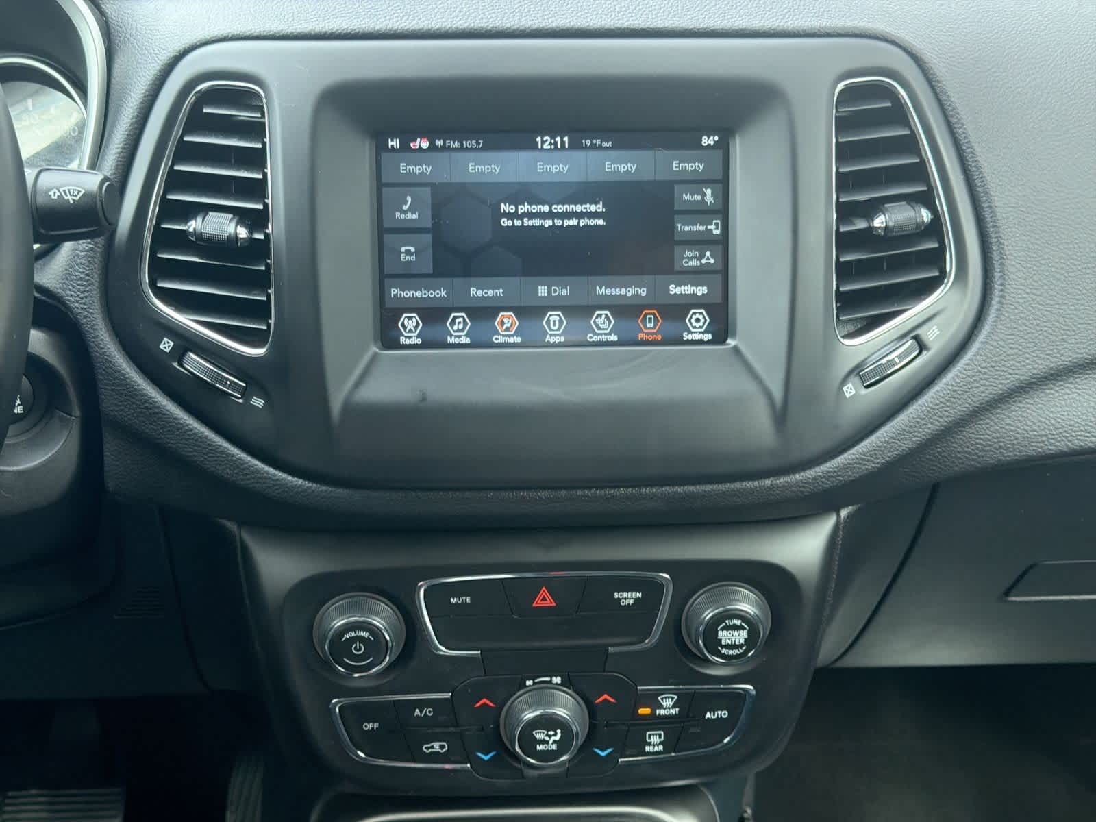 Thumbnail: 2020 Jeep Compass - 28