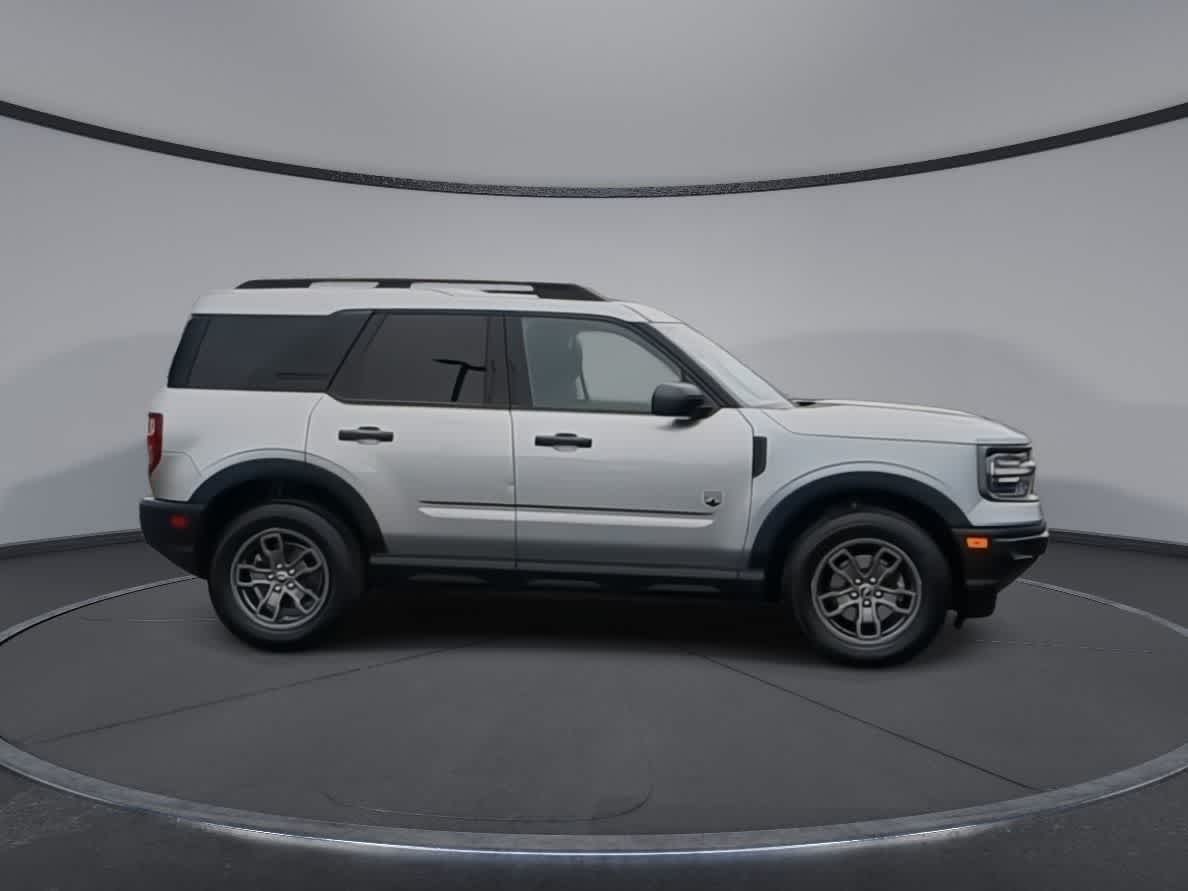 Thumbnail: 2021 Ford Bronco Sport - 9