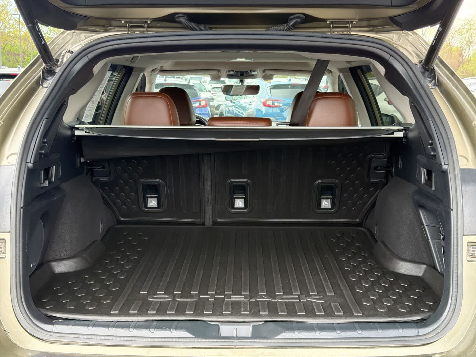 Thumbnail: 2021 Subaru Outback - 36