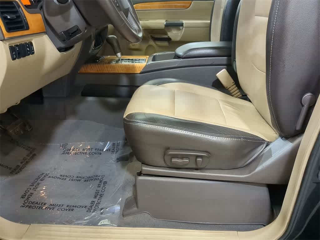 Thumbnail: 2014 Nissan Armada - 17