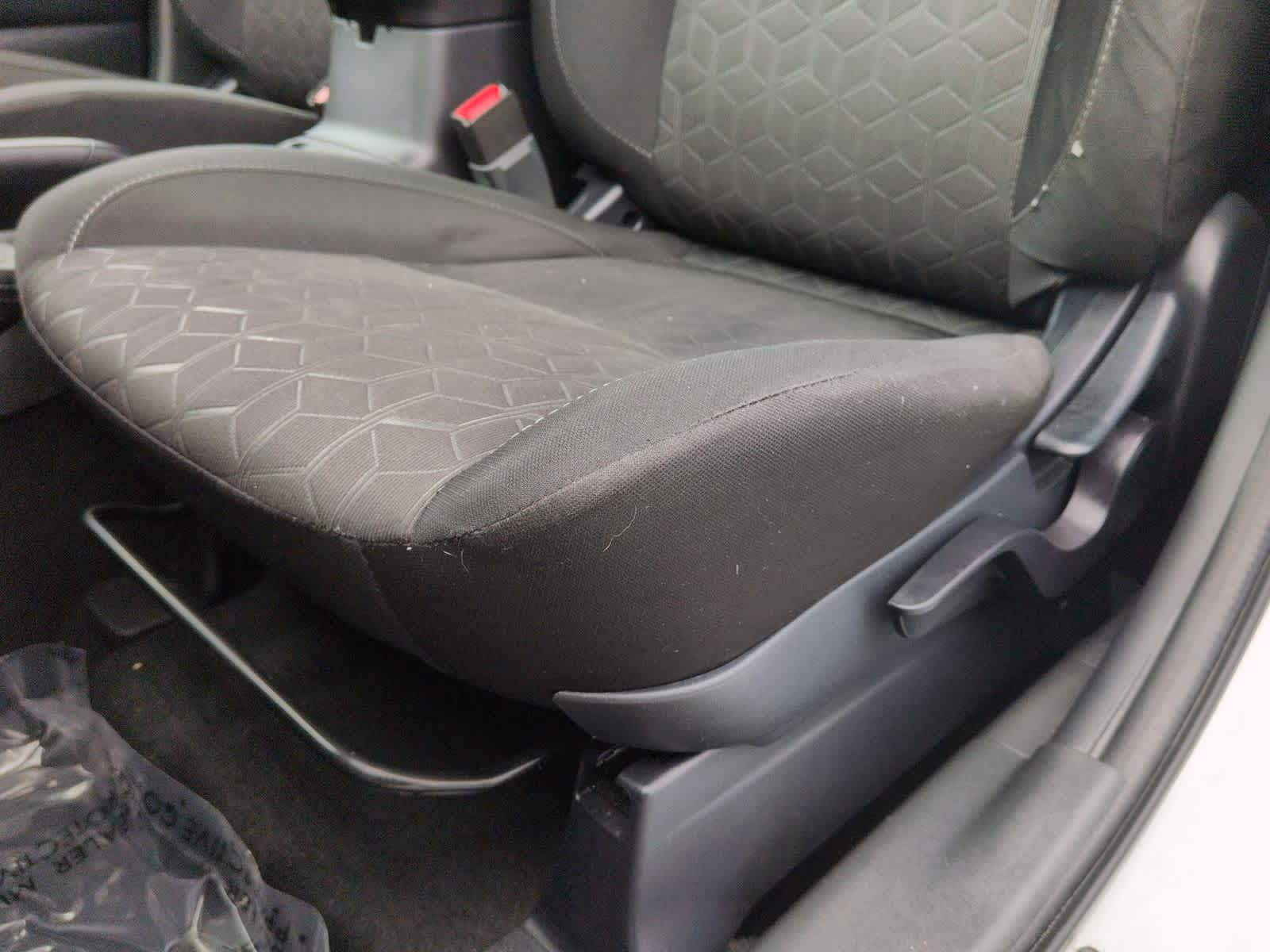 Thumbnail: 2020 Mitsubishi Outlander Sport - 18