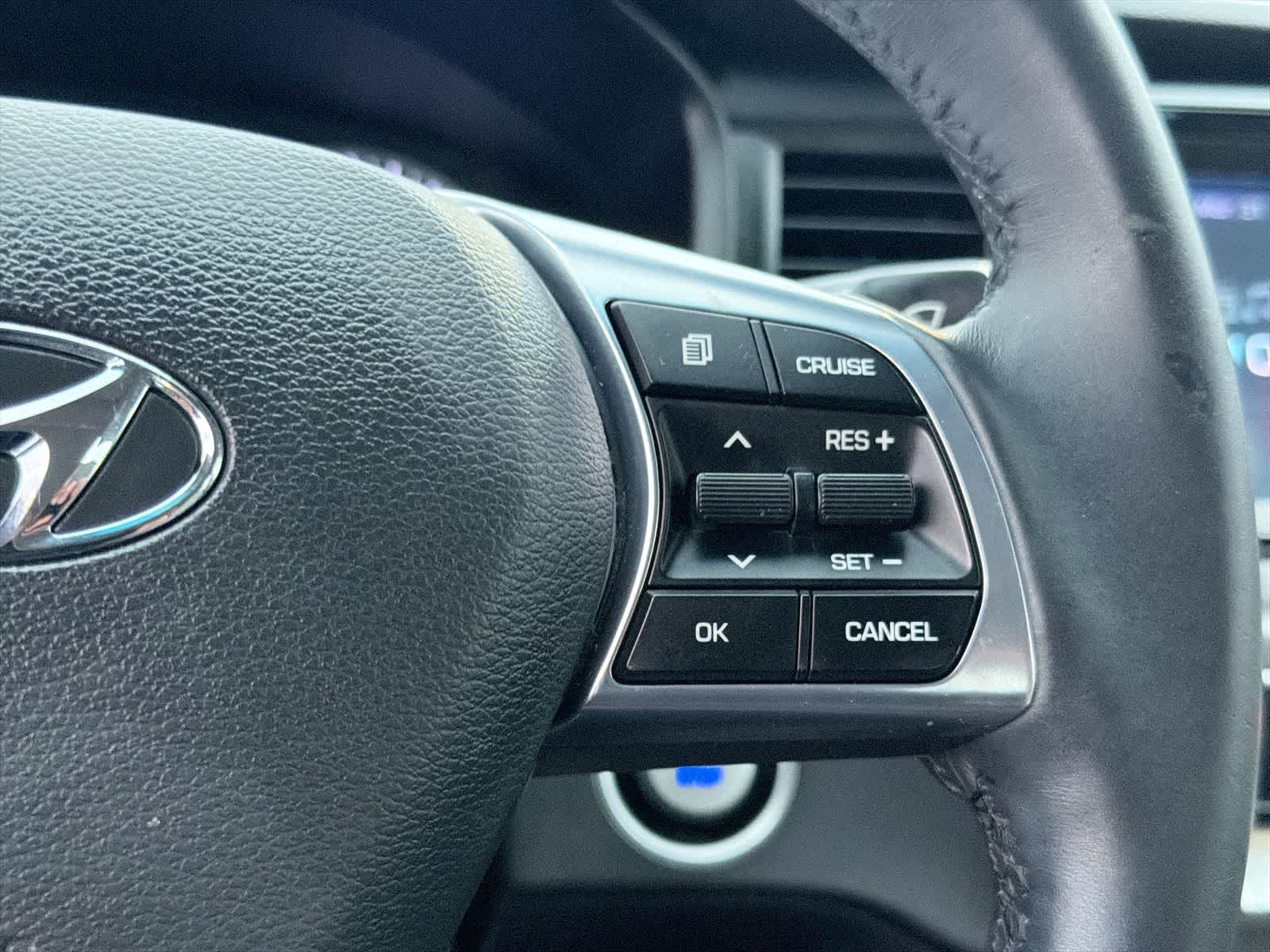 Thumbnail: 2018 Hyundai Sonata - 26