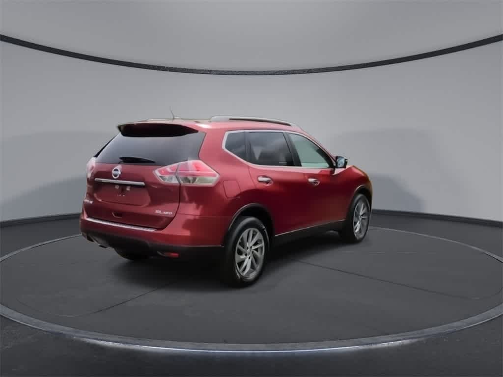 Thumbnail: 2015 Nissan Rogue - 8