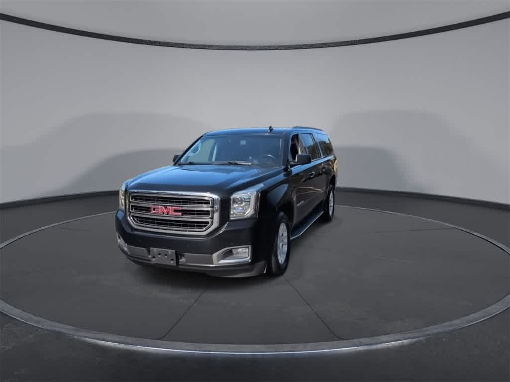 Thumbnail: 2019 GMC Yukon XL - 3