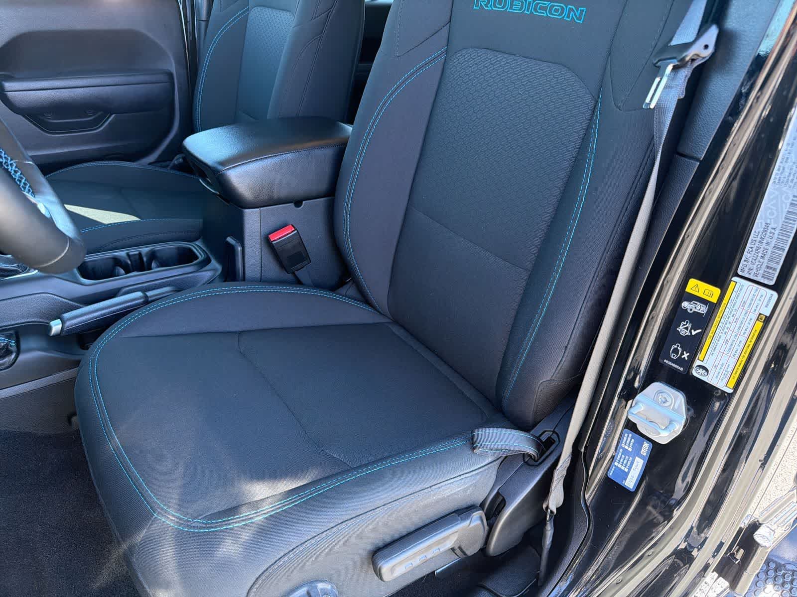 Thumbnail: 2022 Jeep Wrangler - 17