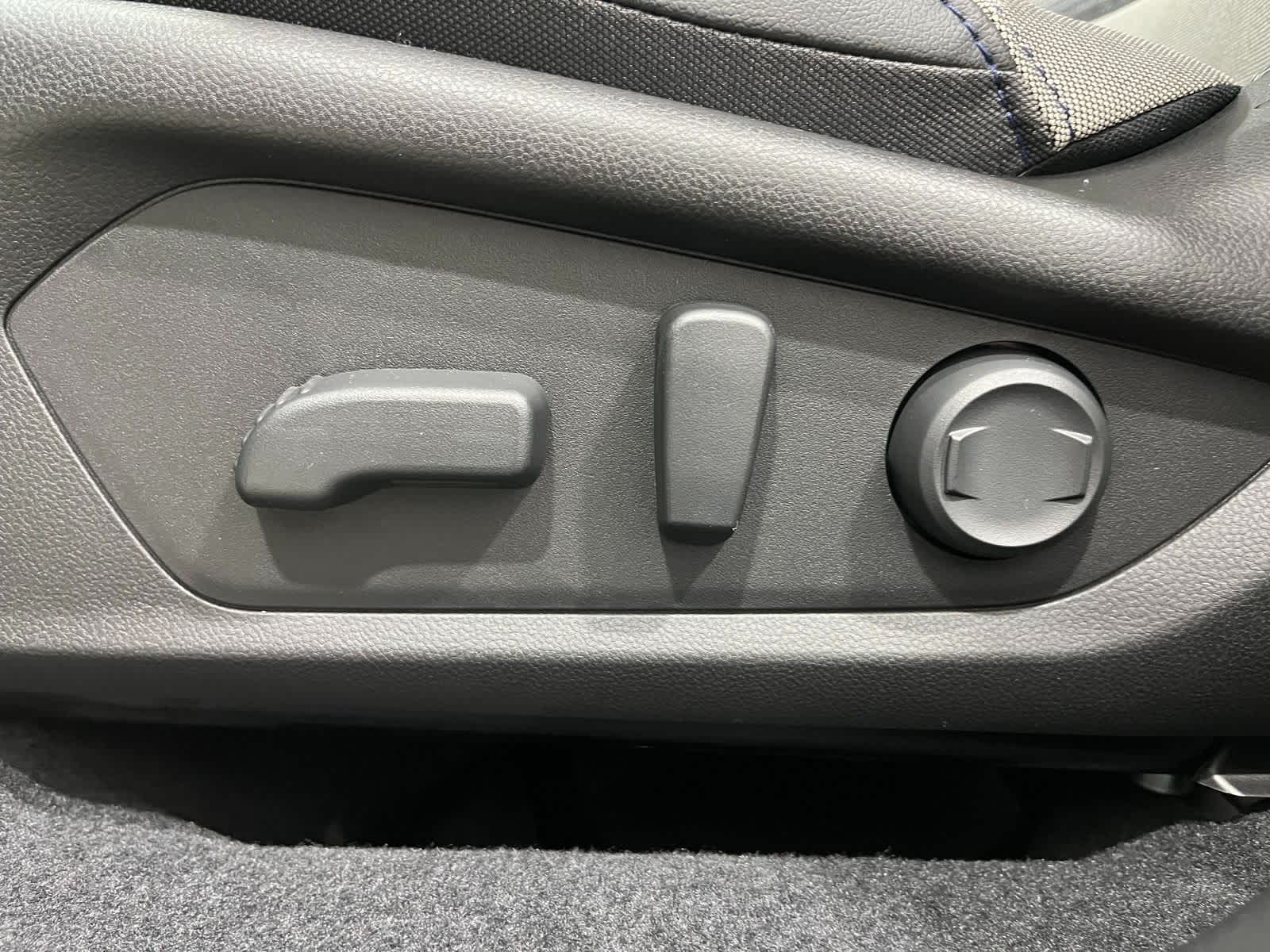 Thumbnail: 2025 Subaru Forester - 13