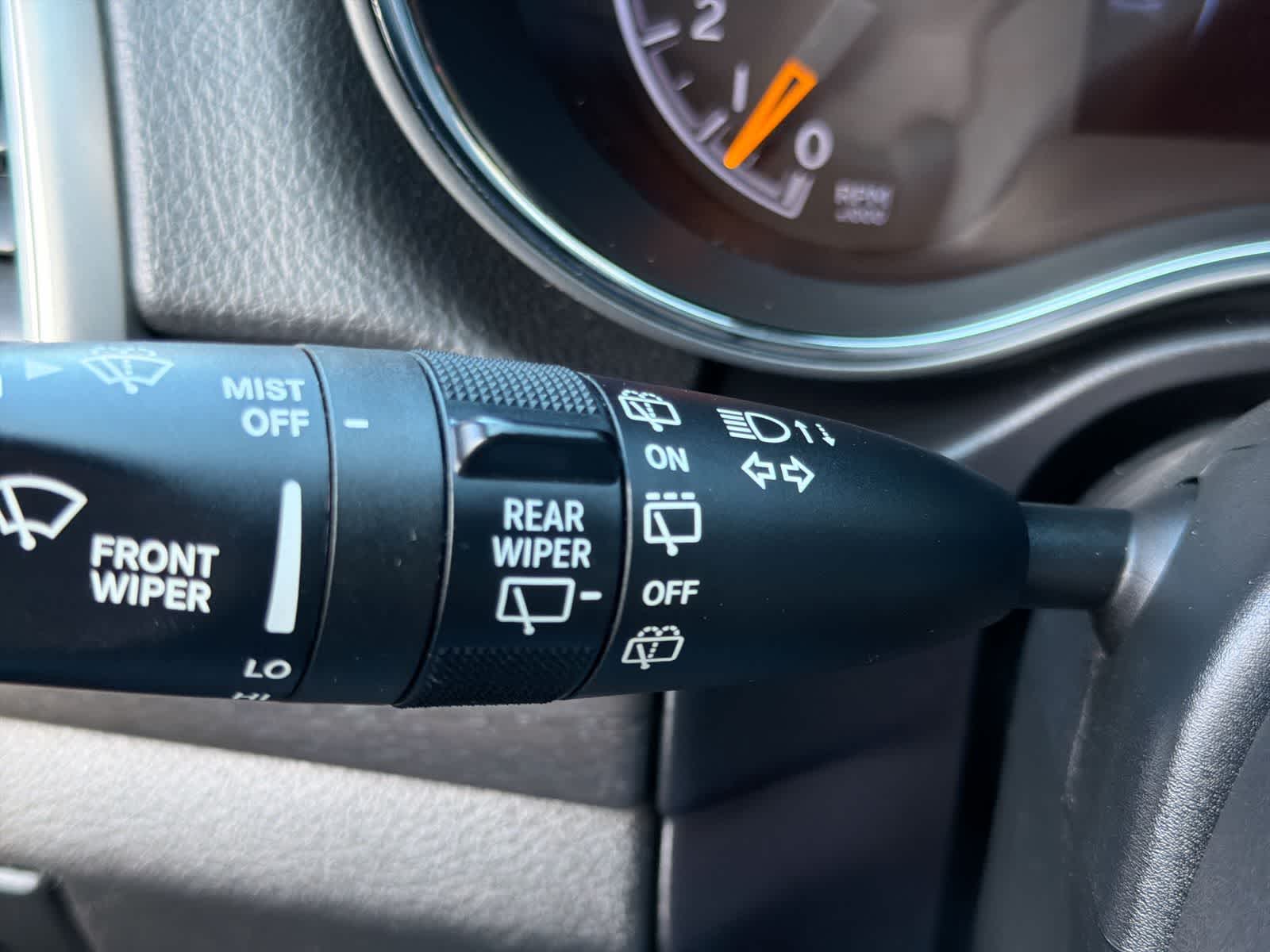 Thumbnail: 2018 Jeep Grand Cherokee - 27