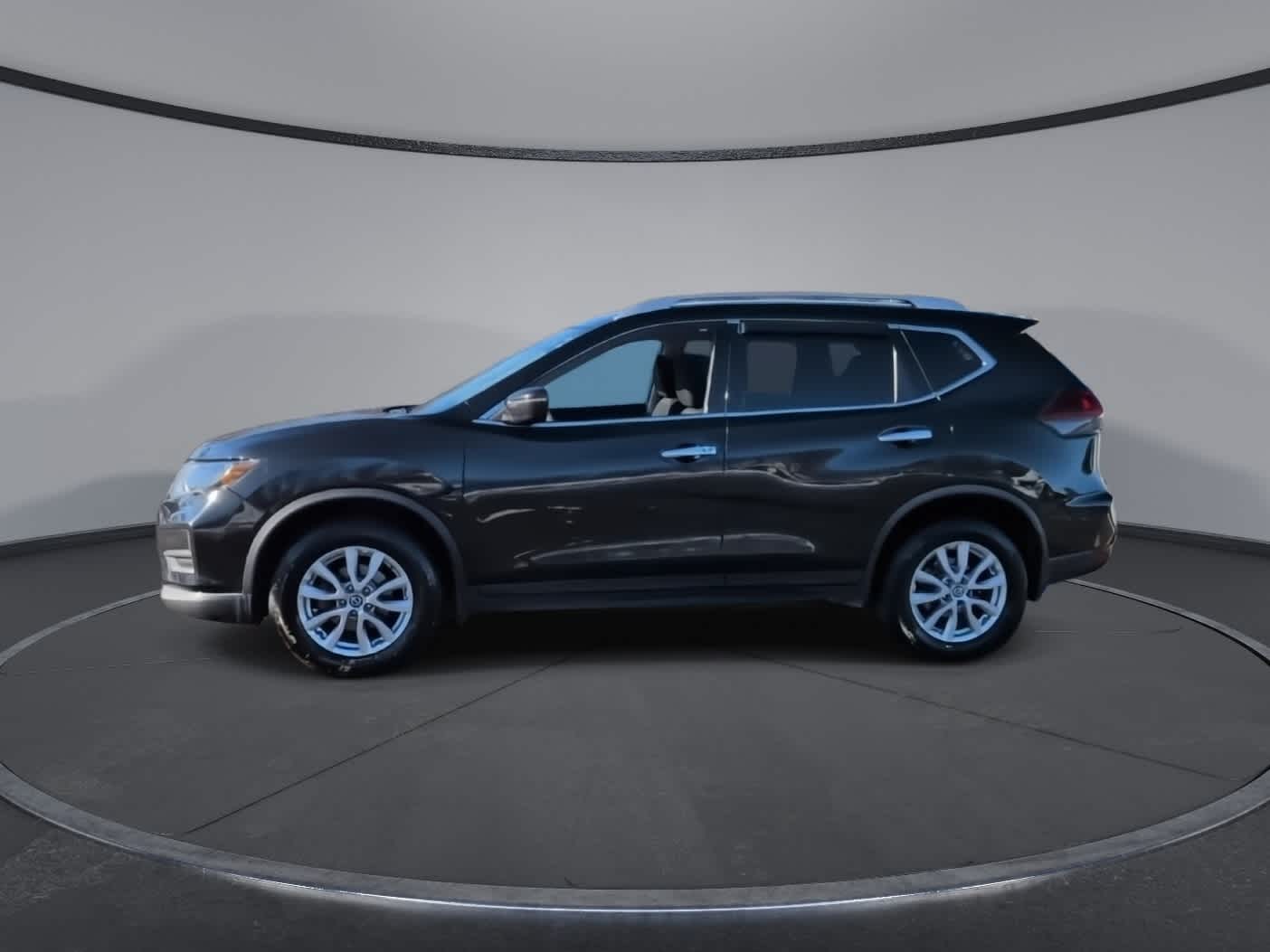 Thumbnail: 2019 Nissan Rogue - 4