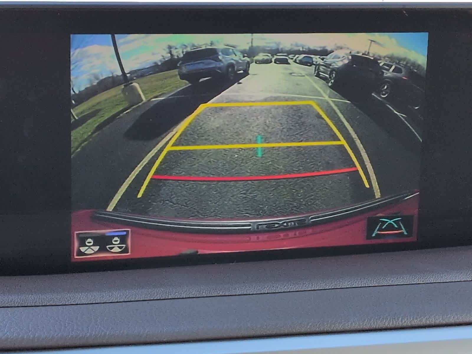 Thumbnail: 2020 Lexus RX - 32