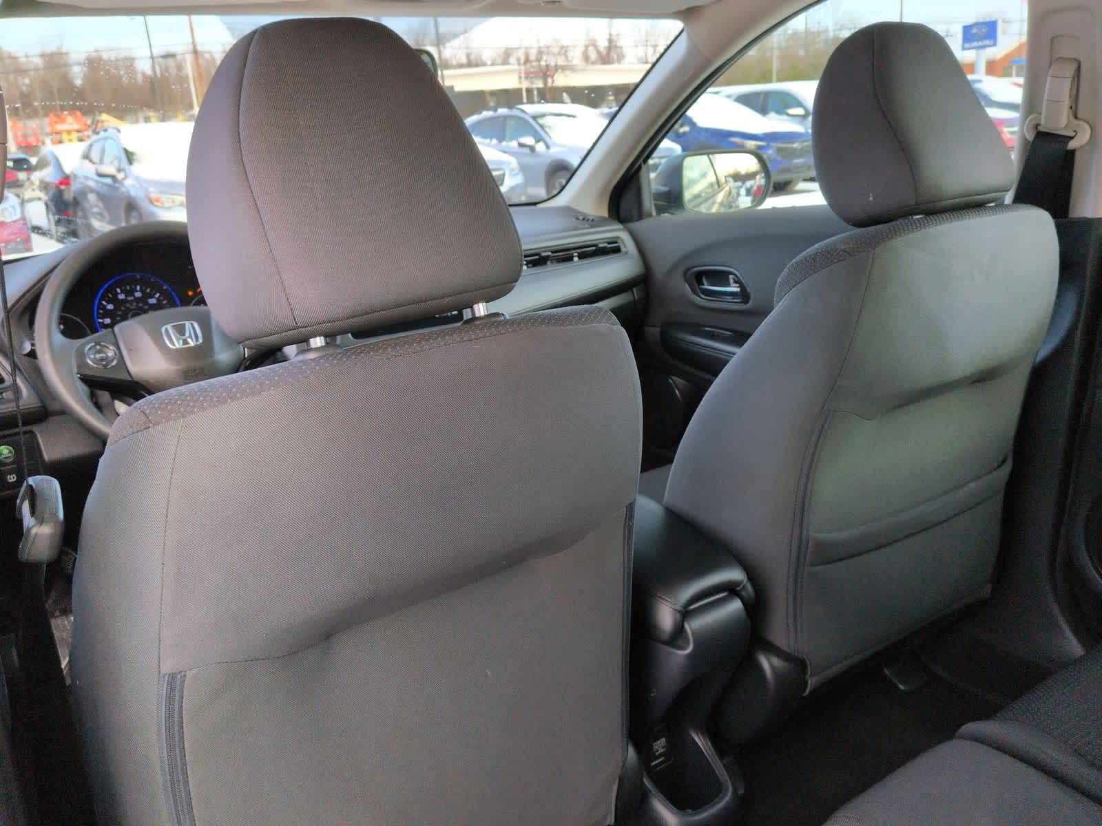 Thumbnail: 2019 Honda HR-V - 19