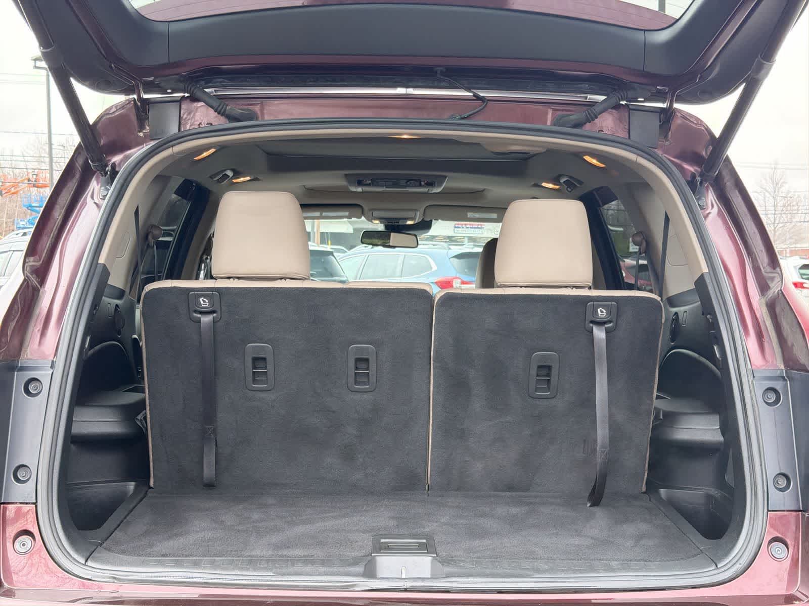 Thumbnail: 2016 Honda Pilot - 37