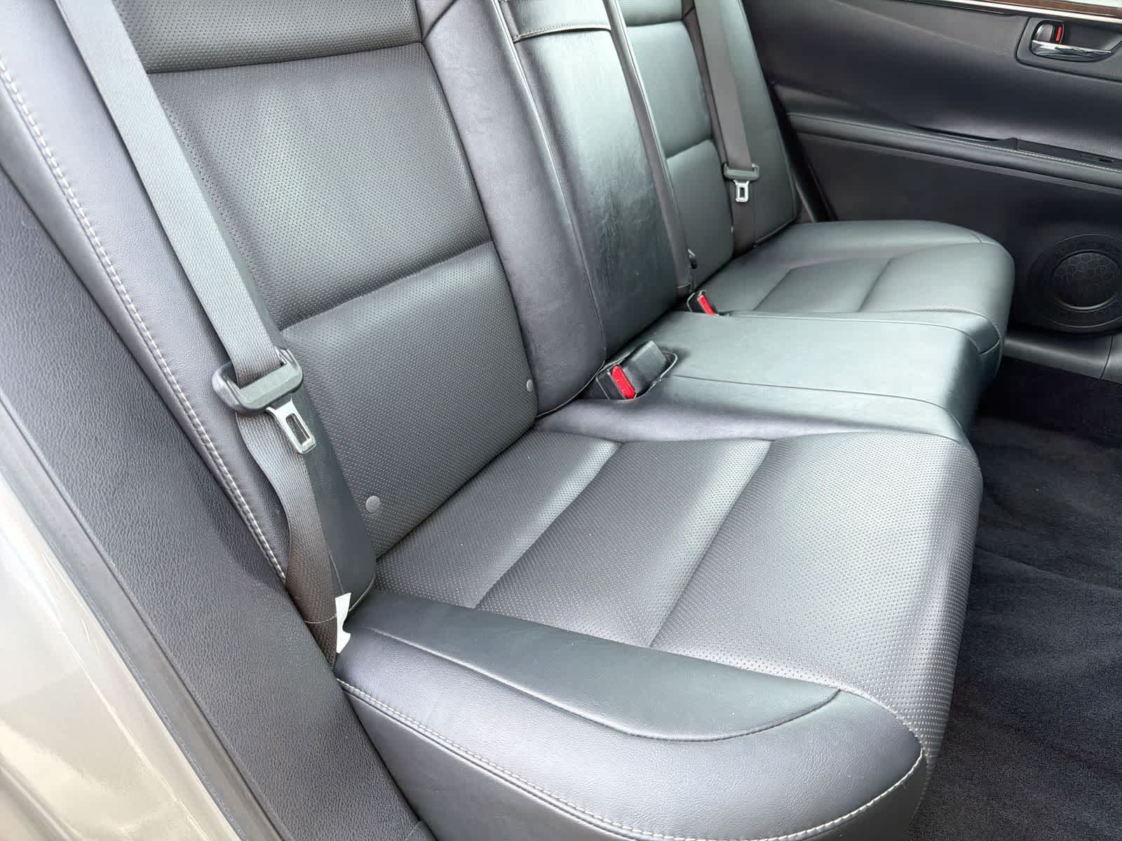 Thumbnail: 2015 Lexus ES - 22