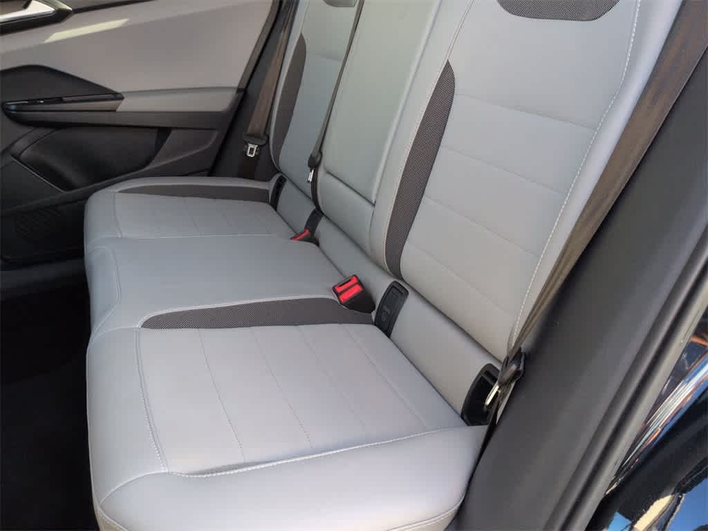 Thumbnail: 2023 Volkswagen Taos - 20