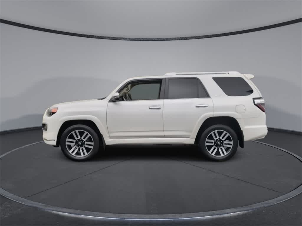Thumbnail: 2022 Toyota 4Runner - 5
