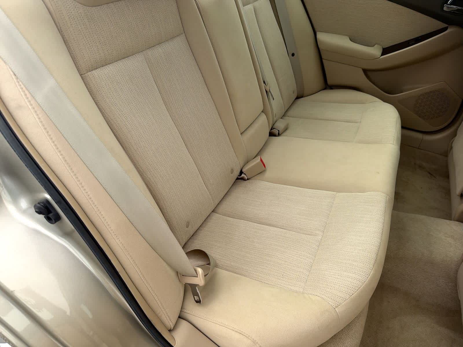 Thumbnail: 2010 Nissan Altima - 22