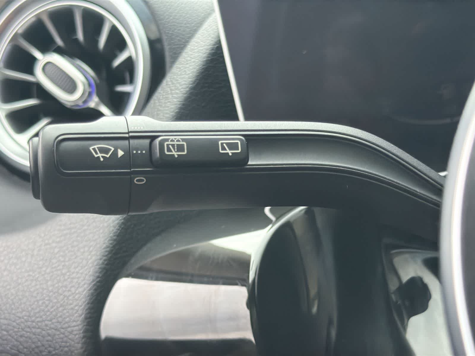 Thumbnail: 2021 Mercedes-Benz GLA - 27