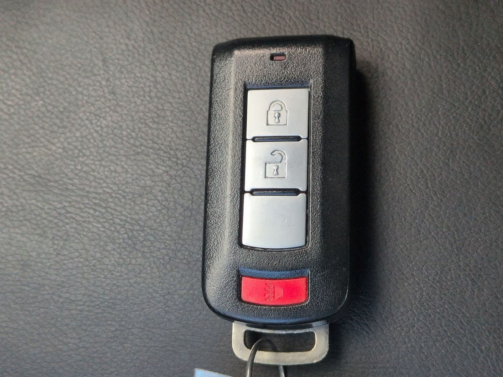 Thumbnail: 2019 Mitsubishi Eclipse Cross - 37